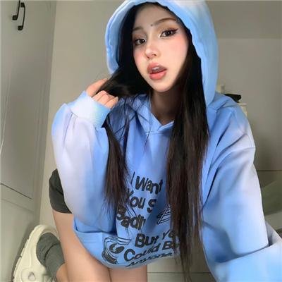 黑影窥窗